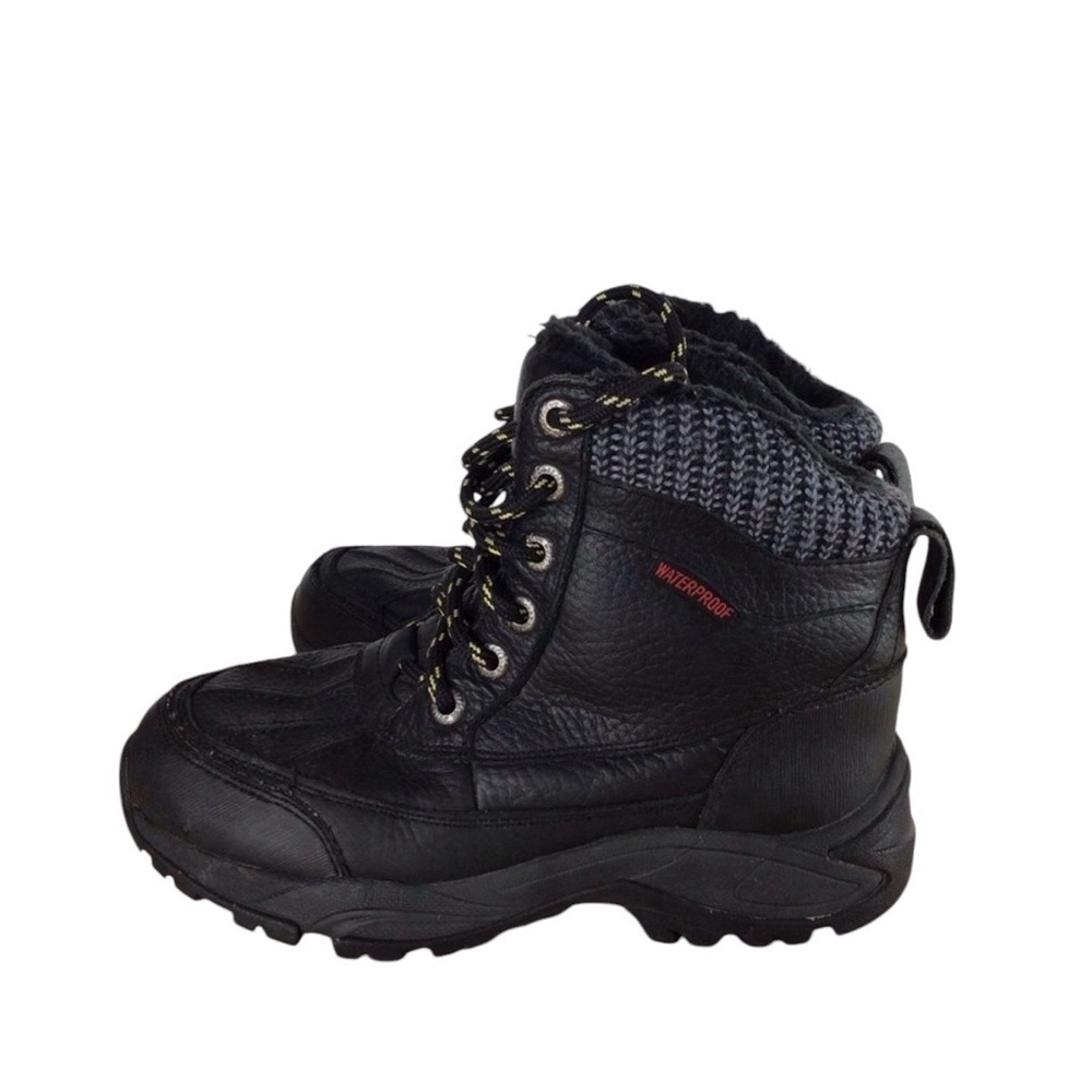 SOFT Moc black leather winter ankle boots size 7 waterproof warm outdoor lace up